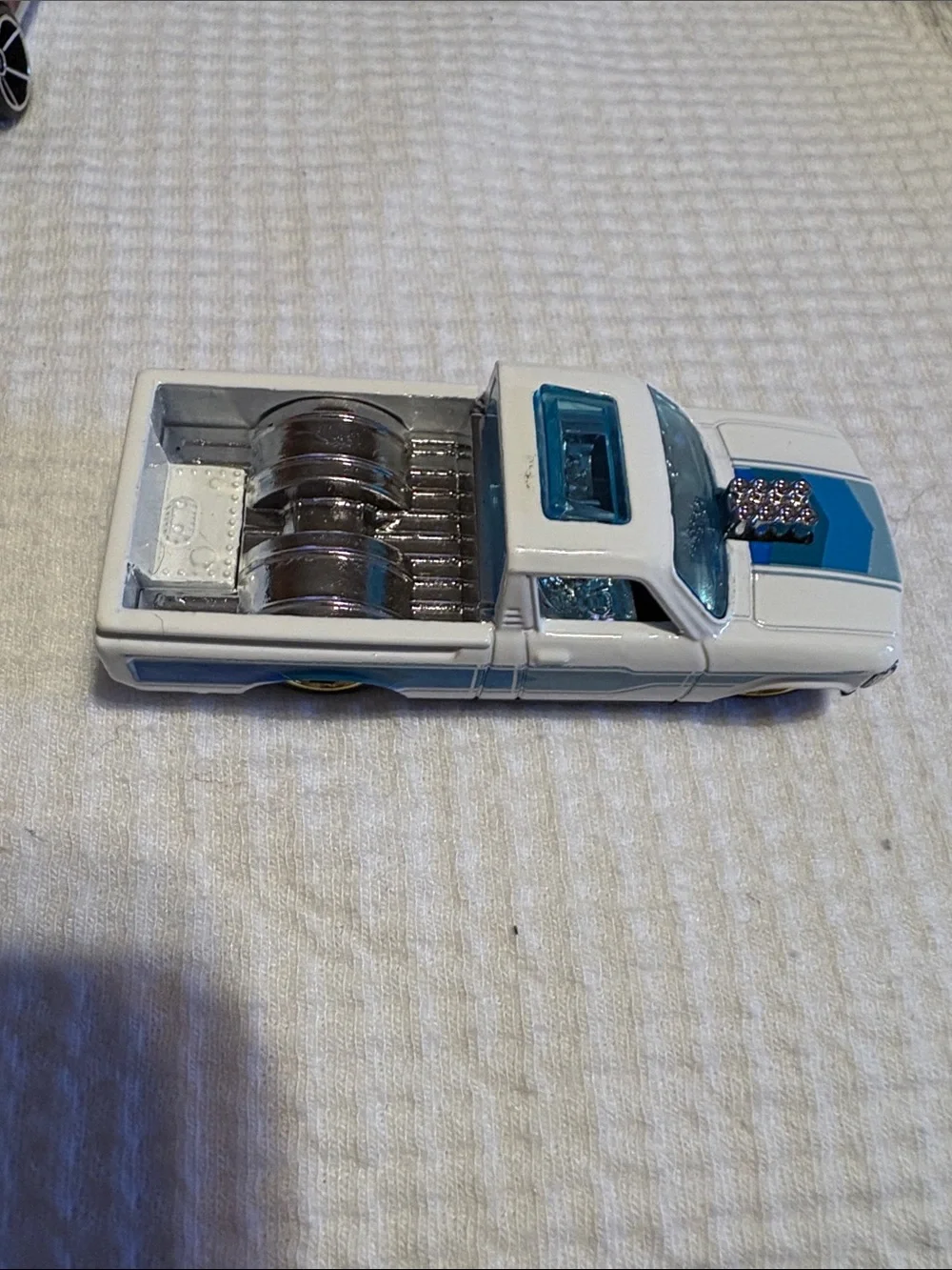Hot Wheels Matchbox Lot 11 cars Chevy LUV Porsche BMW Ford 40 Jeep
